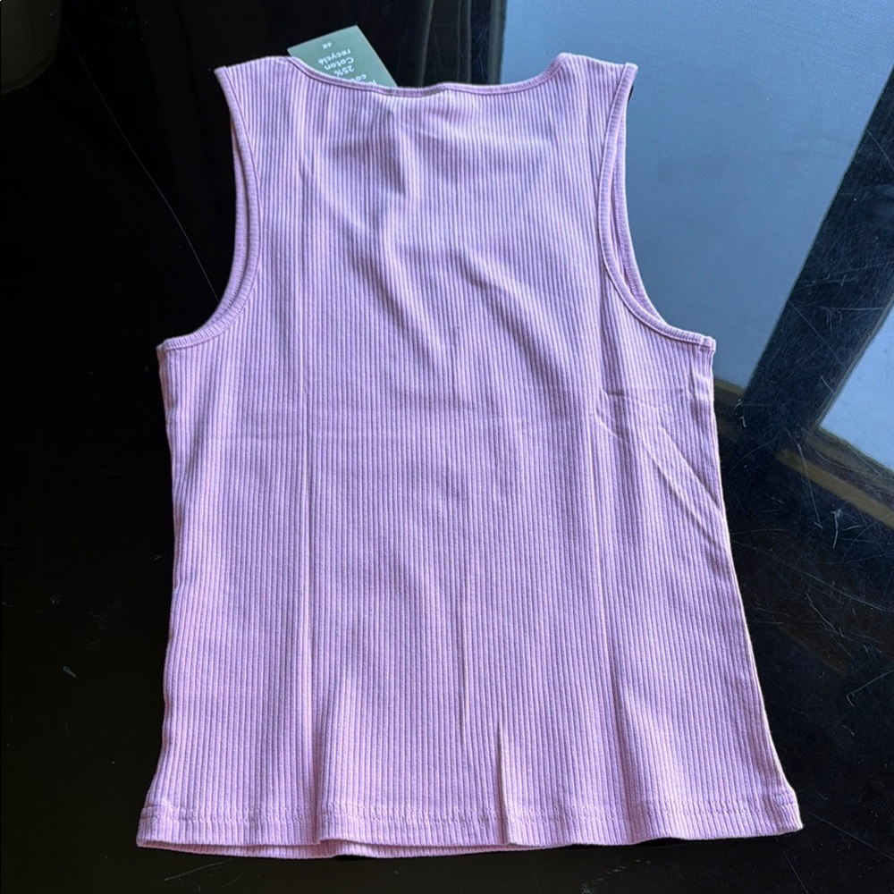 H&M Women’s Ribbed Pink Tank Top - Picture 3 of 4